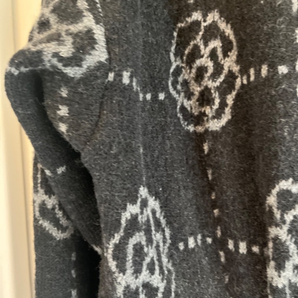 GUDRUN SJODEN GRAY/ BACK WOOL KL HOODIE FLORAL COAT - Picture 7 of 16